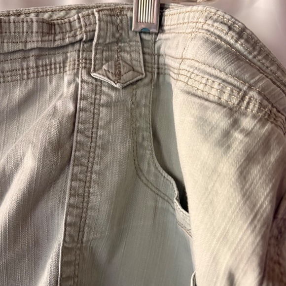 Similar items Sponsored See all   GLORIA VANDERBILT Lilian Womens PLUS Green Cot - Picture 6 of 12